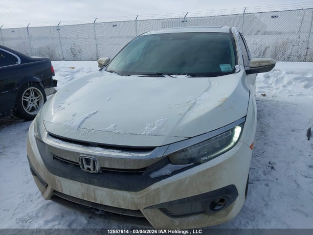 2016 Honda Civic Touring მანქანა იყიდება აუქციონზე, vin: 2HGFC1F96GH114427, აუქციონის ნომერი: 12557614