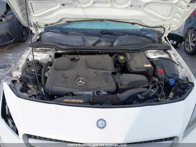 WDDSJ4GB5EN134927 Mercedes-Benz CLA 250 4MATIC