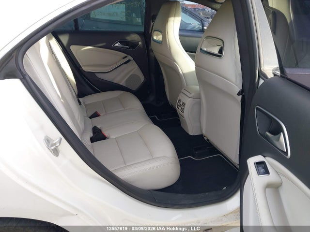 WDDSJ4GB5EN134927 Mercedes-Benz CLA 250 4MATIC