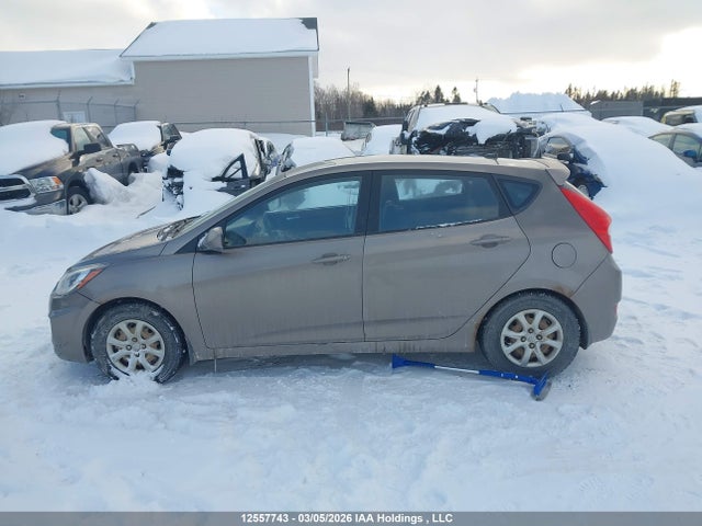 Продажа на аукционе авто 2013 Hyundai Accent Gls/gs, vin: KMHCT5AE3DU085132, номер лота: 12557743