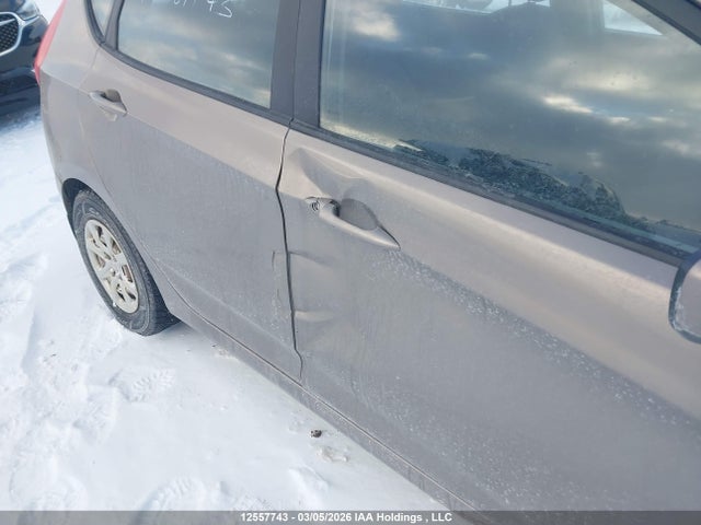 Продажа на аукционе авто 2013 Hyundai Accent Gls/gs, vin: KMHCT5AE3DU085132, номер лота: 12557743