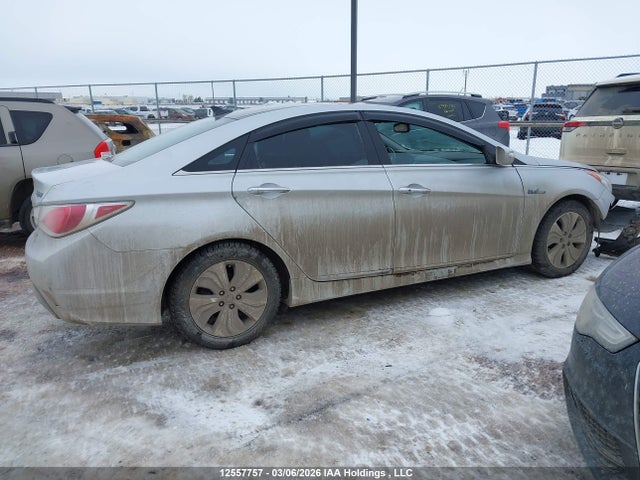 12557757 :رقم المزاد ، KMHEC4A42EA118599 vin ، 2014 Hyundai Sonata Hybrid Hybrid مزاد بيع