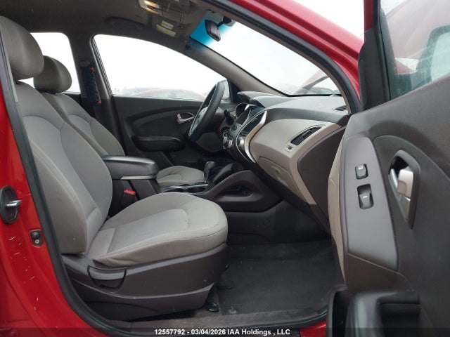 Продажа на аукционе авто 2013 Hyundai Tucson Gl, vin: KM8JTCAC7DU629688, номер лота: 12557792
