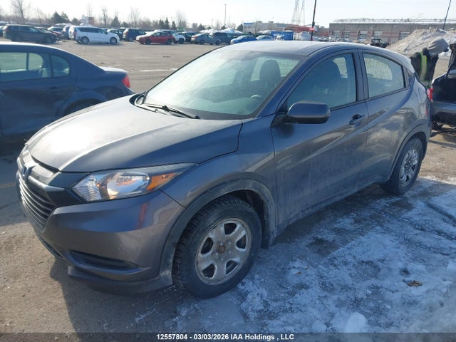 3CZRU5H38GM105443 Honda HR-V LX