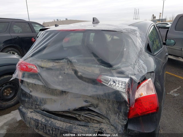 3CZRU5H38GM105443 Honda HR-V LX