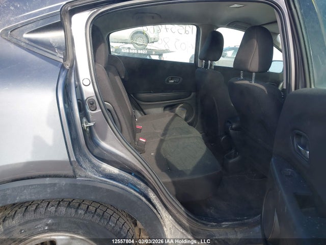 3CZRU5H38GM105443 Honda HR-V LX