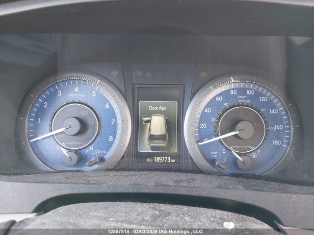 12557814 :رقم المزاد ، 5TDDK3DC7FS119722 vin ، 2015 Toyota Sienna Xle 7 Passenger مزاد بيع