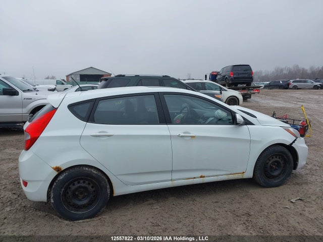 Продажа на аукционе авто 2013 Hyundai Accent Gls, vin: KMHCU5AE6DU074123, номер лота: 12557822
