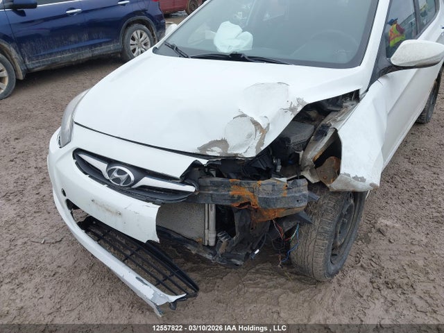 Продажа на аукционе авто 2013 Hyundai Accent Gls, vin: KMHCU5AE6DU074123, номер лота: 12557822