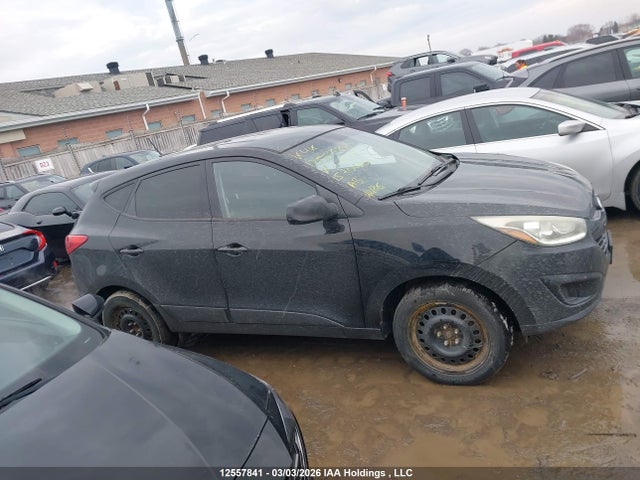 KM8JT3AF6FU069076 Hyundai Tucson