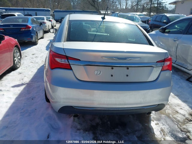 1C3CCBCG9CN245402 Chrysler 200