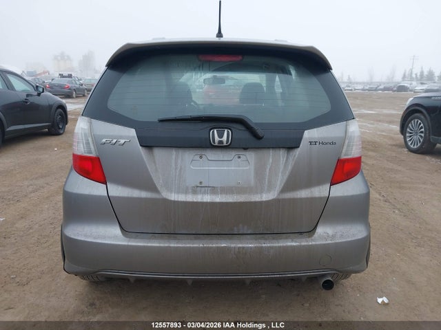 Aukcja sprzedaży 2010 Honda Fit Lx, vin: JHMGE8H5XAC801211, numer aukcji: 12557893