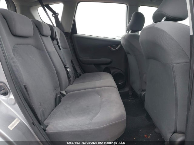 Aukcja sprzedaży 2010 Honda Fit Lx, vin: JHMGE8H5XAC801211, numer aukcji: 12557893