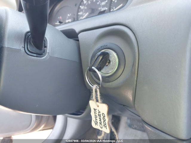 Aukcja sprzedaży 2000 Toyota Camry Ce/ce V6/le, vin: JT2BG22K3Y0520647, numer aukcji: 12557906