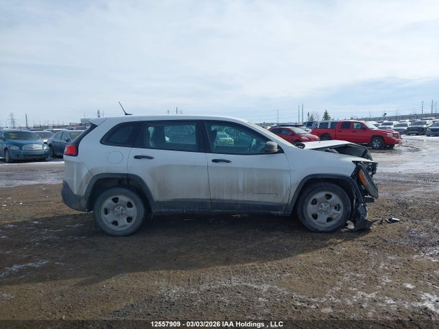 1C4PJLAB9GW221665 Jeep Cherokee Sport
