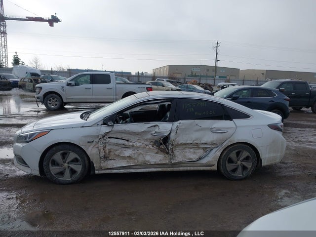 KMHE34L12GA007914 Hyundai Sonata Hybrid Limited