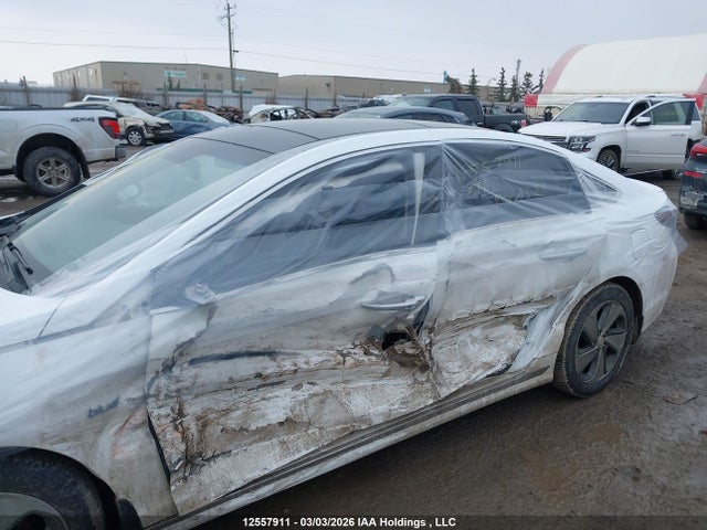 KMHE34L12GA007914 Hyundai Sonata Hybrid Limited
