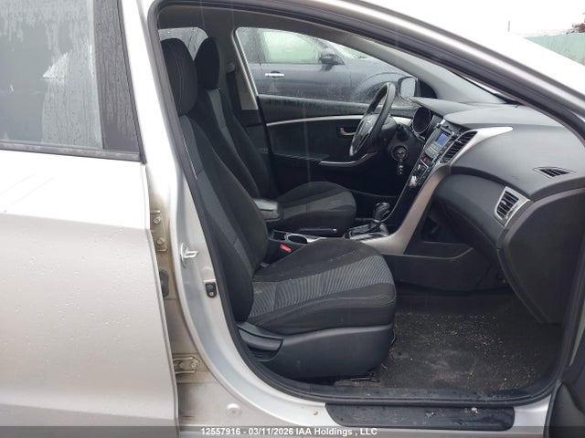 KMHD25LH8GU288374 Hyundai Elantra