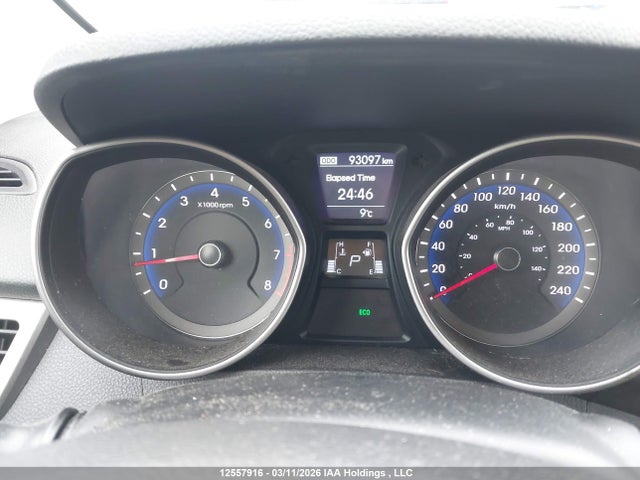 KMHD25LH8GU288374 Hyundai Elantra