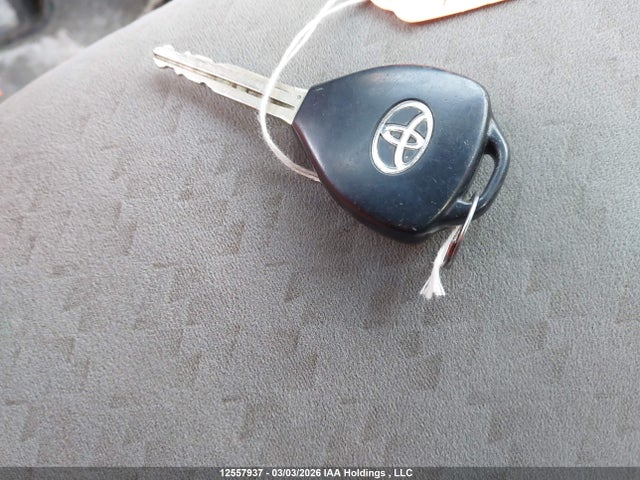 12557937 :رقم المزاد ، 2T1BU4EE8AC221006 vin ، 2010 Toyota Corolla Ce مزاد بيع