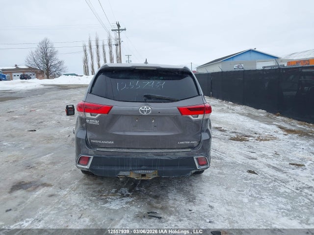 Aukcja sprzedaży 2018 Toyota Highlander Limited/ltd Platinum, vin: 5TDDZRFH0JS847138, numer aukcji: 12557939
