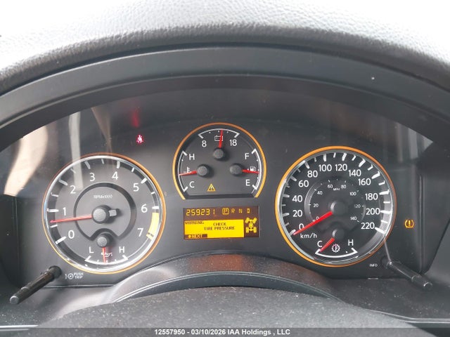 5N1AA0NE6FN608473 Nissan Armada Platinum
