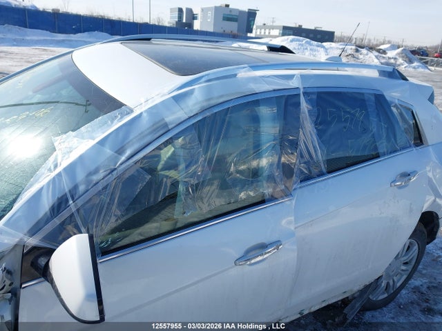 Продажа на аукционе авто 2015 Cadillac Srx Luxury, vin: 3GYFNEE34FS579081, номер лота: 12557955