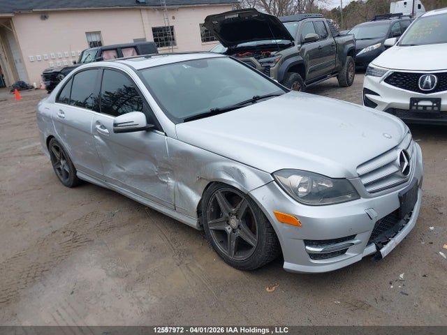 12557972 :رقم المزاد ، WDDGF8AB5DG121413 vin ، 2013 Mercedes-benz C 300 4matic مزاد بيع