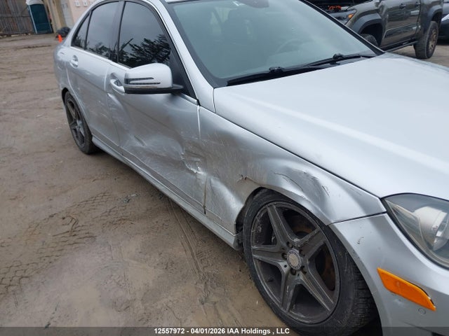 12557972 :رقم المزاد ، WDDGF8AB5DG121413 vin ، 2013 Mercedes-benz C 300 4matic مزاد بيع