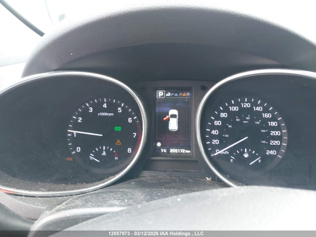 5XYZUDLA0JG516300 Hyundai Santa Fe