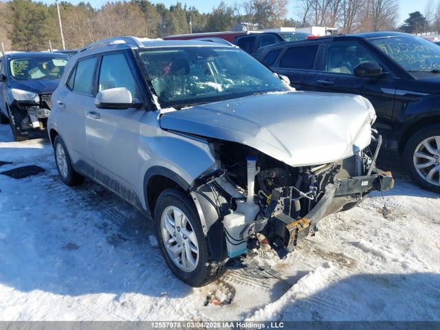 Продажа на аукционе авто 2022 Hyundai Venue Sel/limited, vin: KMHRC8A34NU162635, номер лота: 12557978
