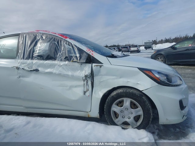 Aukcja sprzedaży 2014 Hyundai Accent Gls/gs, vin: KMHCT4AE7EU596242, numer aukcji: 12557979