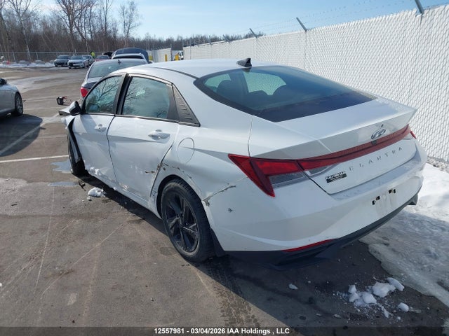 KMHLM4AG8MU114231 Hyundai Elantra Preferred Ivt