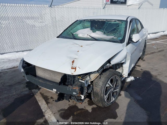 KMHLM4AG8MU114231 Hyundai Elantra Preferred Ivt
