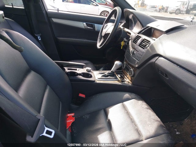 12557990 :رقم المزاد ، WDDGF81X59F228146 vin ، 2009 Mercedes-benz C 300 4matic مزاد بيع
