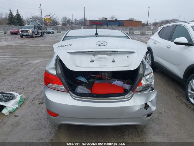 12557991 :رقم المزاد ، KMHCT4AE2DU291228 vin ، 2013 Hyundai Accent Gls/gs مزاد بيع