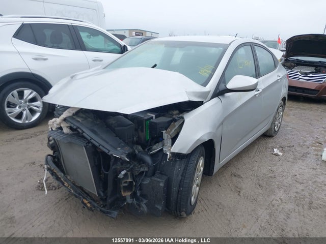 12557991 :رقم المزاد ، KMHCT4AE2DU291228 vin ، 2013 Hyundai Accent Gls/gs مزاد بيع