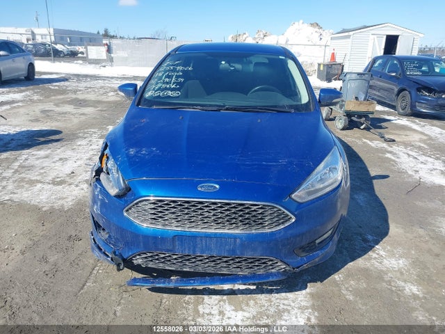 1FADP3K2XJL290539 Ford FOCUS SE