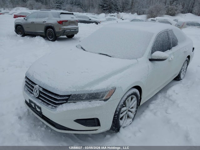 2020 Volkswagen Passat Highline მანქანა იყიდება აუქციონზე, vin: 1VWUA7A32LC008200, აუქციონის ნომერი: 12558037