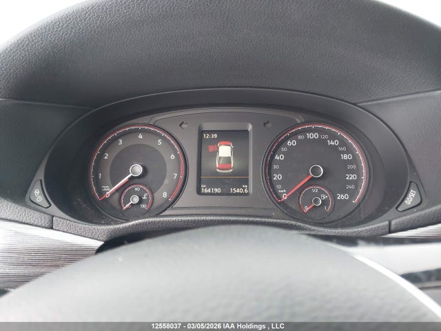 2020 Volkswagen Passat Highline მანქანა იყიდება აუქციონზე, vin: 1VWUA7A32LC008200, აუქციონის ნომერი: 12558037