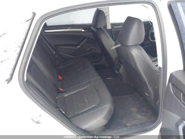 2020 Volkswagen Passat Highline მანქანა იყიდება აუქციონზე, vin: 1VWUA7A32LC008200, აუქციონის ნომერი: 12558037