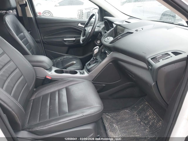 1FMCU9GX8FUA29719 Ford ESCAPE SE