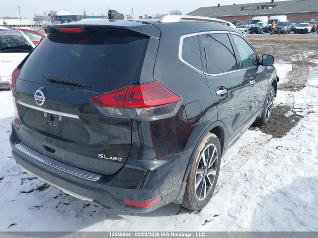 5N1AT2MV9JC783635 Nissan Rogue Sv/sl