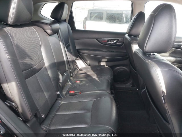 5N1AT2MV9JC783635 Nissan Rogue Sv/sl