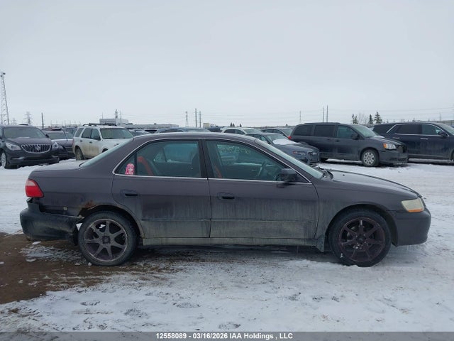1998 Honda Accord Lx მანქანა იყიდება აუქციონზე, vin: 1HGCG5642WA800688, აუქციონის ნომერი: 12558089