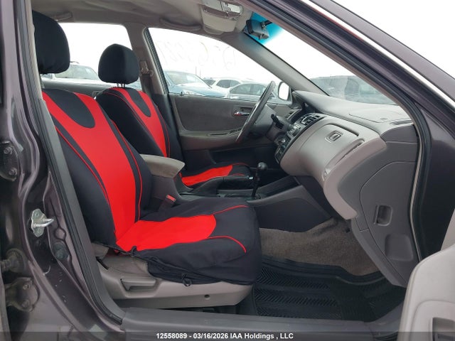 1998 Honda Accord Lx მანქანა იყიდება აუქციონზე, vin: 1HGCG5642WA800688, აუქციონის ნომერი: 12558089