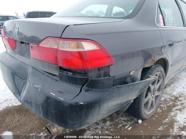 1998 Honda Accord Lx მანქანა იყიდება აუქციონზე, vin: 1HGCG5642WA800688, აუქციონის ნომერი: 12558089