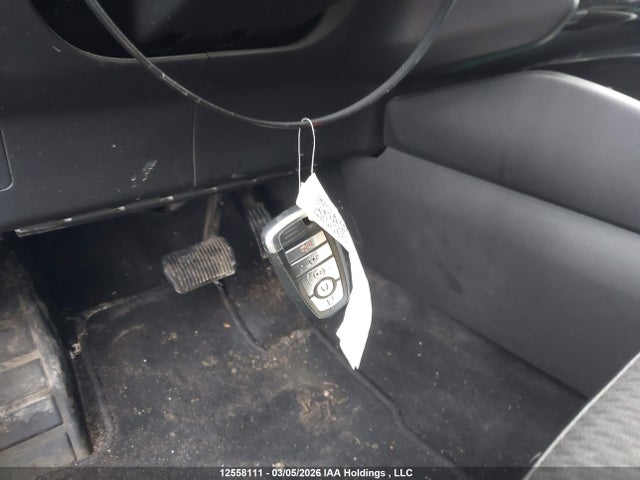 1FMCU0E17RUA48681 Ford Escape Phev