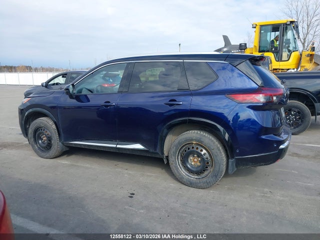 JN8BT3DD5RW452491 Nissan Rogue Platinum