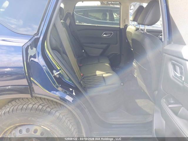 JN8BT3DD5RW452491 Nissan Rogue Platinum